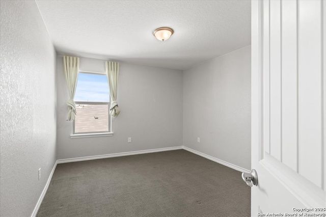 8022 Kingfisher, San Antonio, TX 78253