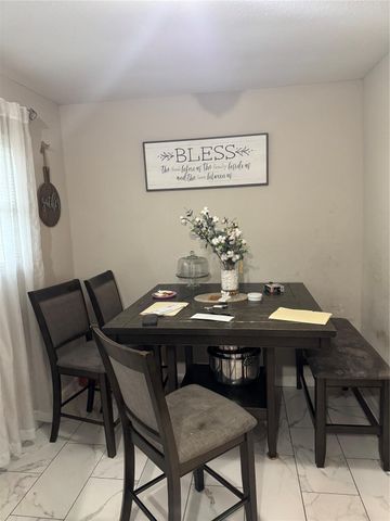 632 Sharon Street, Prairie View, TX 77484