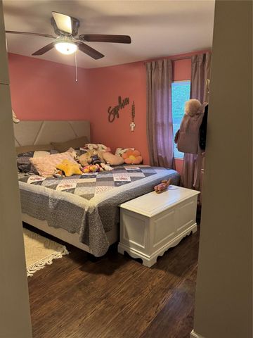632 Sharon Street, Prairie View, TX 77484