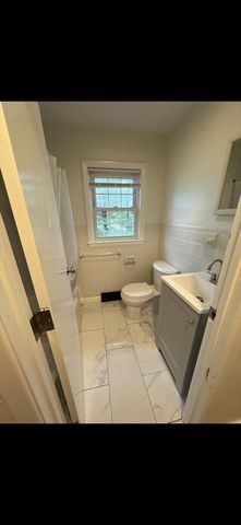 15 Park 11, Foxboro, MA 02035