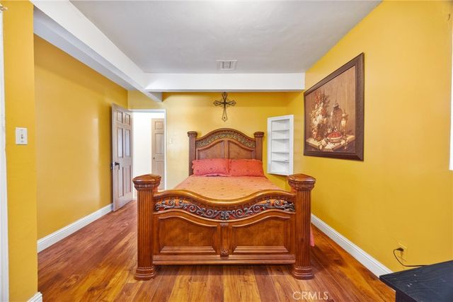 552 Pepper, Bakersfield, CA 93307