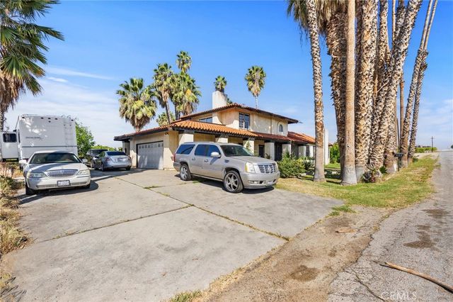 552 Pepper, Bakersfield, CA 93307