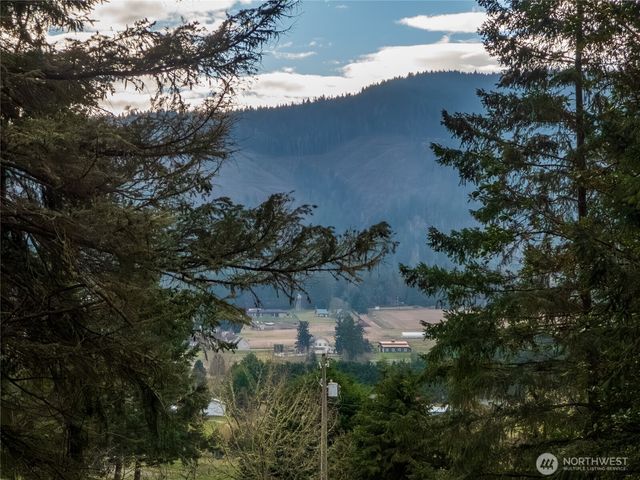 193 Springwater Lane, Sequim, WA 98382