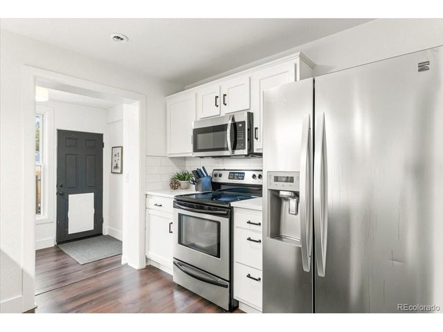 1255 Teller St, Lakewood, CO 80214