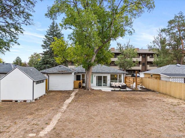 1255 Teller St, Lakewood, CO 80214