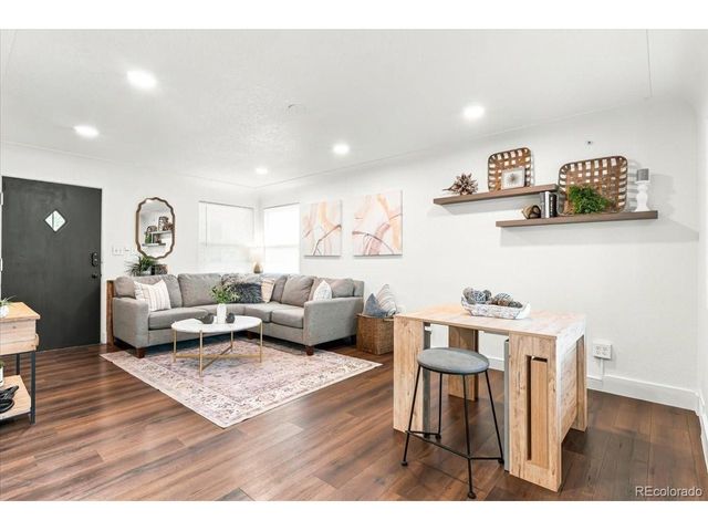 1255 Teller St, Lakewood, CO 80214