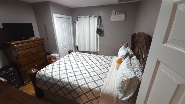 35 Jefferson St, Taunton, MA 02780