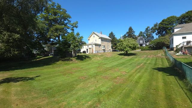 35 Jefferson St, Taunton, MA 02780
