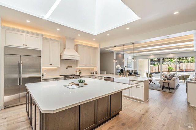 2022 Stony Oak Ct, Santa Rosa, CA 95403