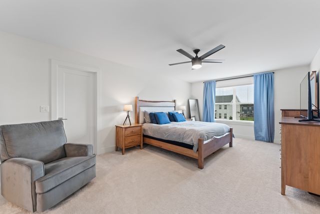 3547 Doral Drive, Elgin, IL 60124