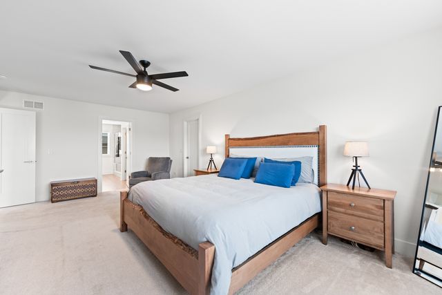 3547 Doral Drive, Elgin, IL 60124