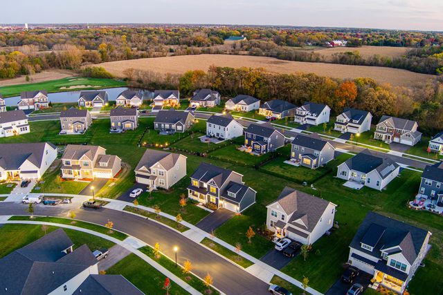 3547 Doral Drive, Elgin, IL 60124