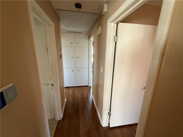 7317 Hedges Avenue, Raytown, MO 64133