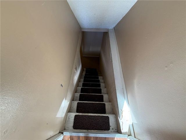 7317 Hedges Avenue, Raytown, MO 64133