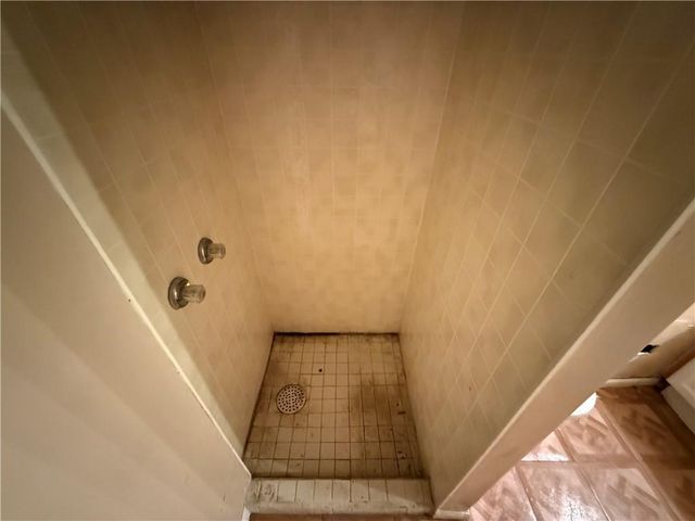 7317 Hedges Avenue, Raytown, MO 64133