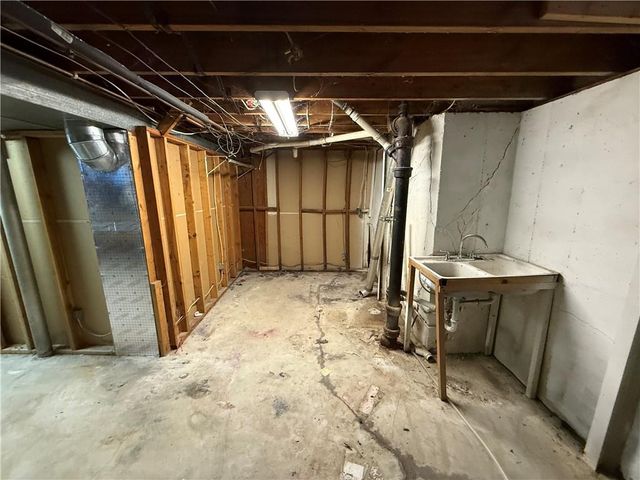 7317 Hedges Avenue, Raytown, MO 64133