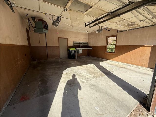 7317 Hedges Avenue, Raytown, MO 64133