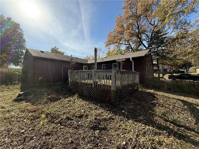 7317 Hedges Avenue, Raytown, MO 64133