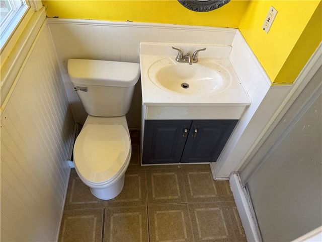 7317 Hedges Avenue, Raytown, MO 64133