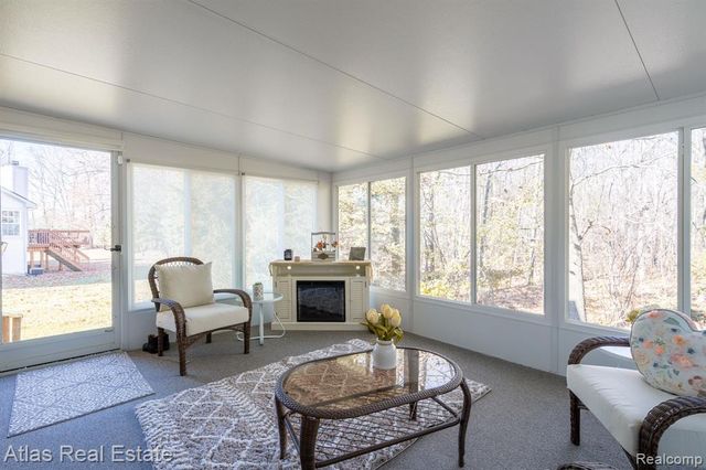 5864 Augusta Lane, Grand Blanc, MI 48439