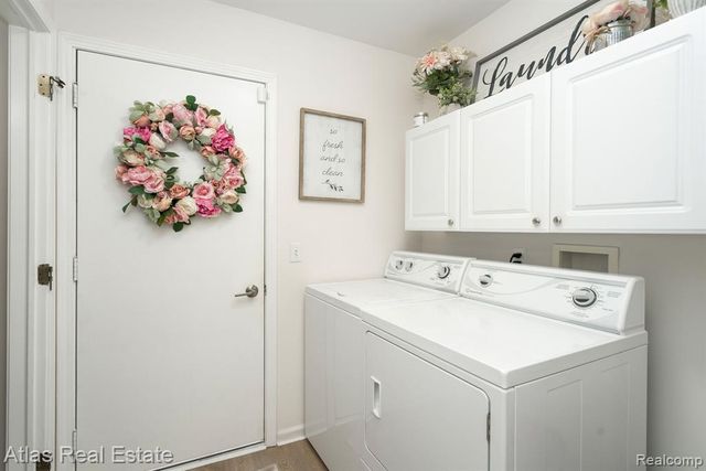 5864 Augusta Lane, Grand Blanc, MI 48439