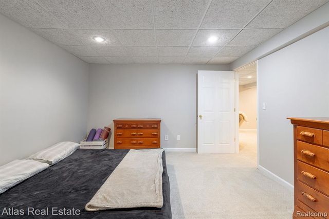 5864 Augusta Lane, Grand Blanc, MI 48439