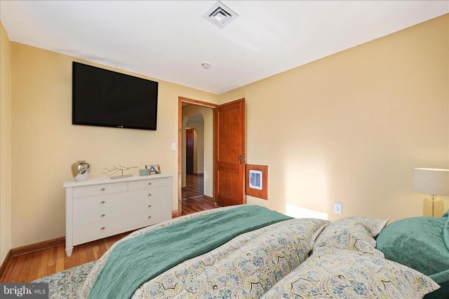 211 NOBLE ST, Lititz, PA 17543