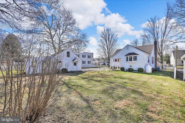 211 NOBLE ST, Lititz, PA 17543