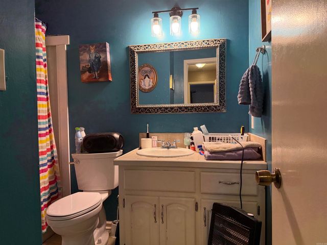 16 independence, White Hall, AR 71602