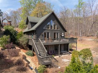 227 Serenity Bay Drive, Seneca, SC 29672