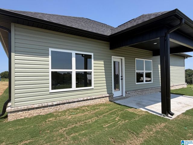 61 Payton Dr GRAVES GAP ROAD, Hayden, AL 35079