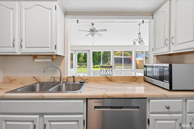 1621 Hemlock Road, Lafayette, IN 47905