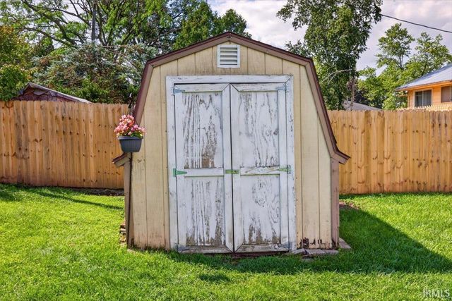 1621 Hemlock Road, Lafayette, IN 47905