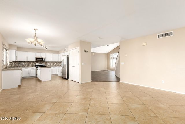 10352 W PRIMROSE Drive, Avondale, AZ 85392