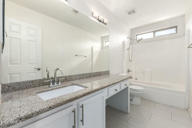 10352 W PRIMROSE Drive, Avondale, AZ 85392