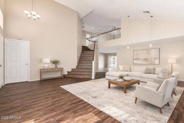 10352 W PRIMROSE Drive, Avondale, AZ 85392