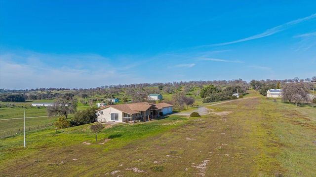 5358 Hwy 12, Wallace, CA 95254