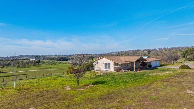 5358 Hwy 12, Wallace, CA 95254