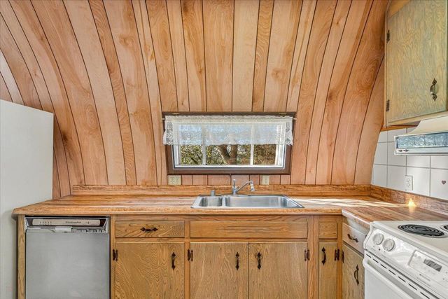 5358 Hwy 12, Wallace, CA 95254