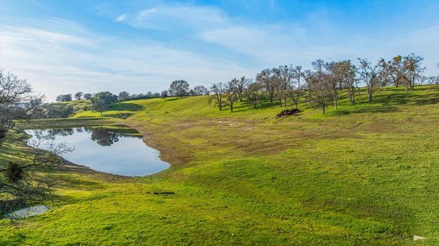 5358 Hwy 12, Wallace, CA 95254