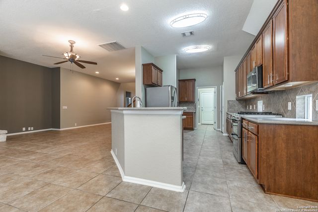 1030 Toad Pond, San Antonio, TX 78260