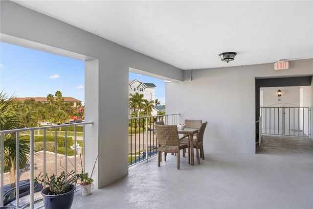 2743 Ocean Drive 47E, Vero Beach, FL 32963