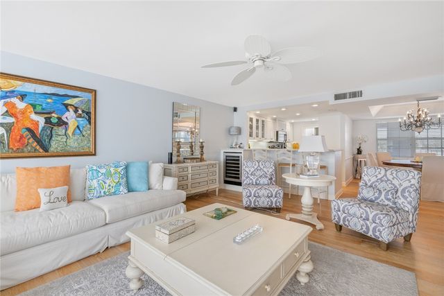 2743 Ocean Drive 47E, Vero Beach, FL 32963