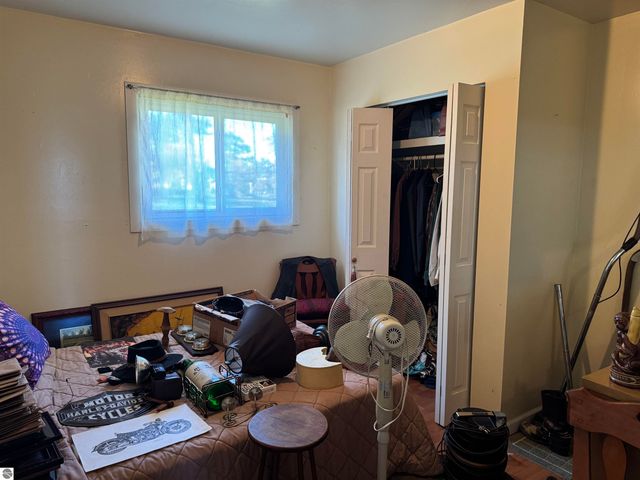 909 Farnsworth, Oscoda, MI 48750