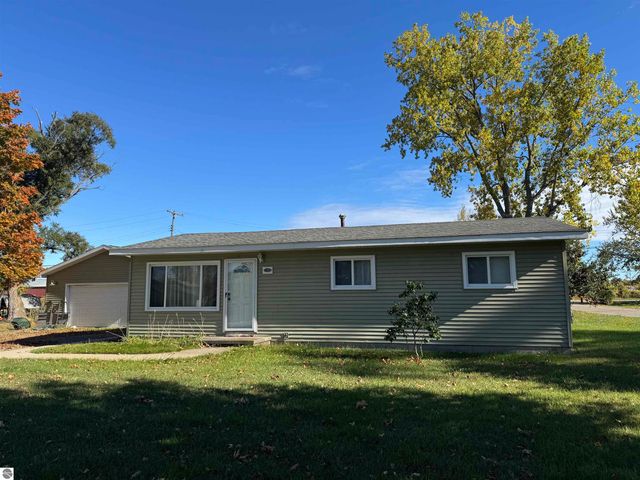 909 Farnsworth, Oscoda, MI 48750