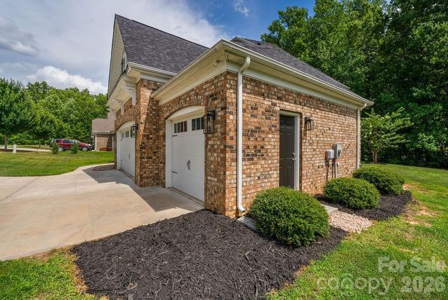 14842 Belleglade Trail, Mint Hill, NC 28227