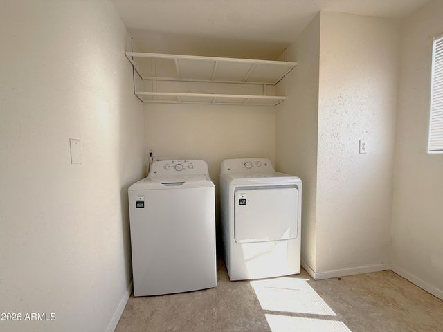 2713 E JUNIPER Avenue, Phoenix, AZ 85032