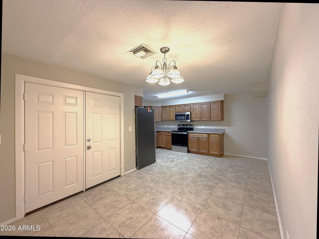 2713 E JUNIPER Avenue, Phoenix, AZ 85032 — photo 5