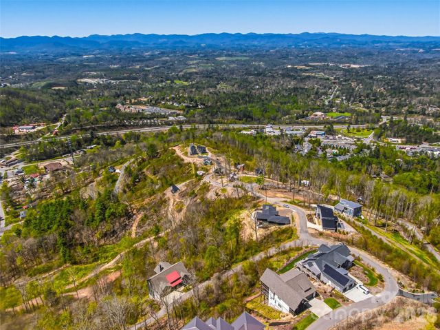 5 Soaring Hawk View 14, Asheville, NC 28804