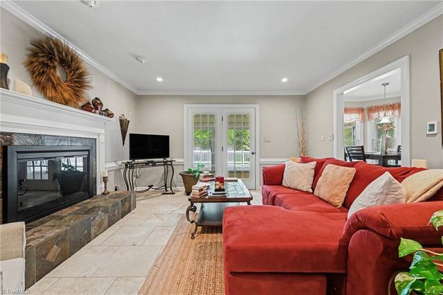 611 Flagstone Way, Durham, NC 27712